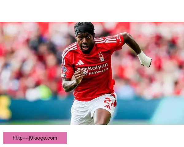 2025年夏季转会纽卡完成法甲头号边卫引援签约